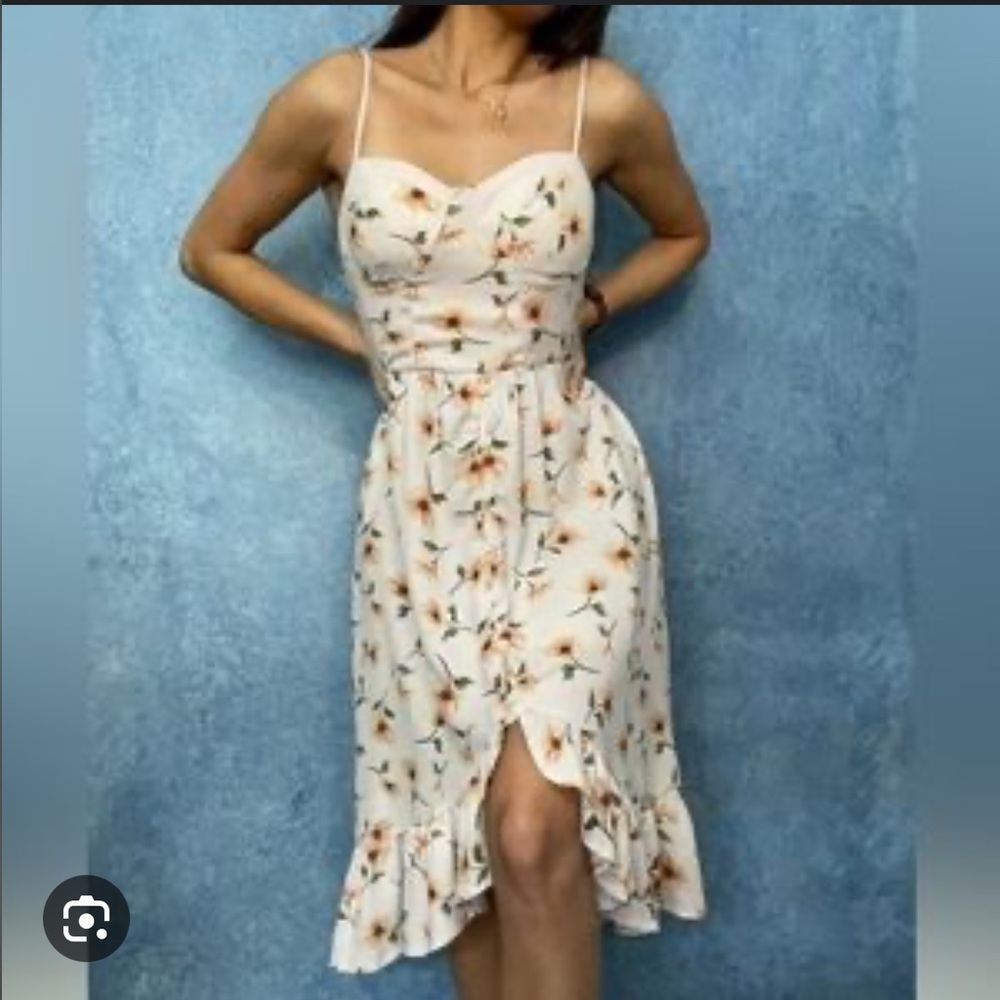 COPY - Band Of Gypsies | Pink Floral Bustier Midi Dress | Size: M
